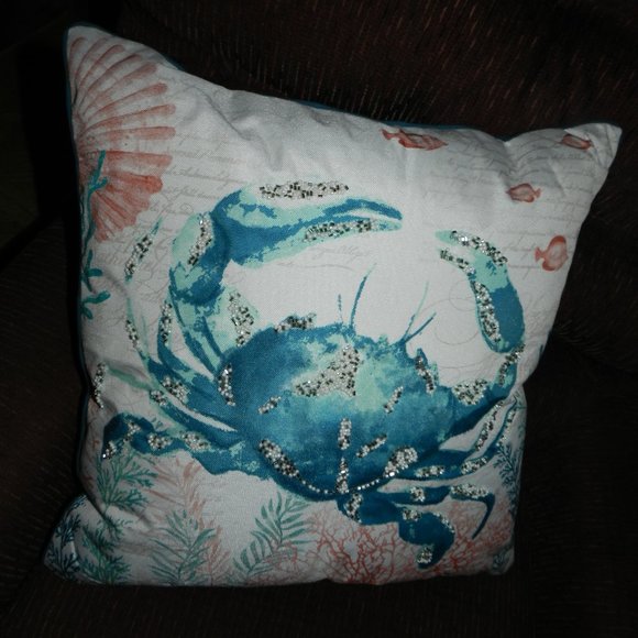 Beaded Coastal Blue Crab Decorative 2Pc Throw Pillow Case & Pillow 18"x18" NWT! - Picture 8 of 14